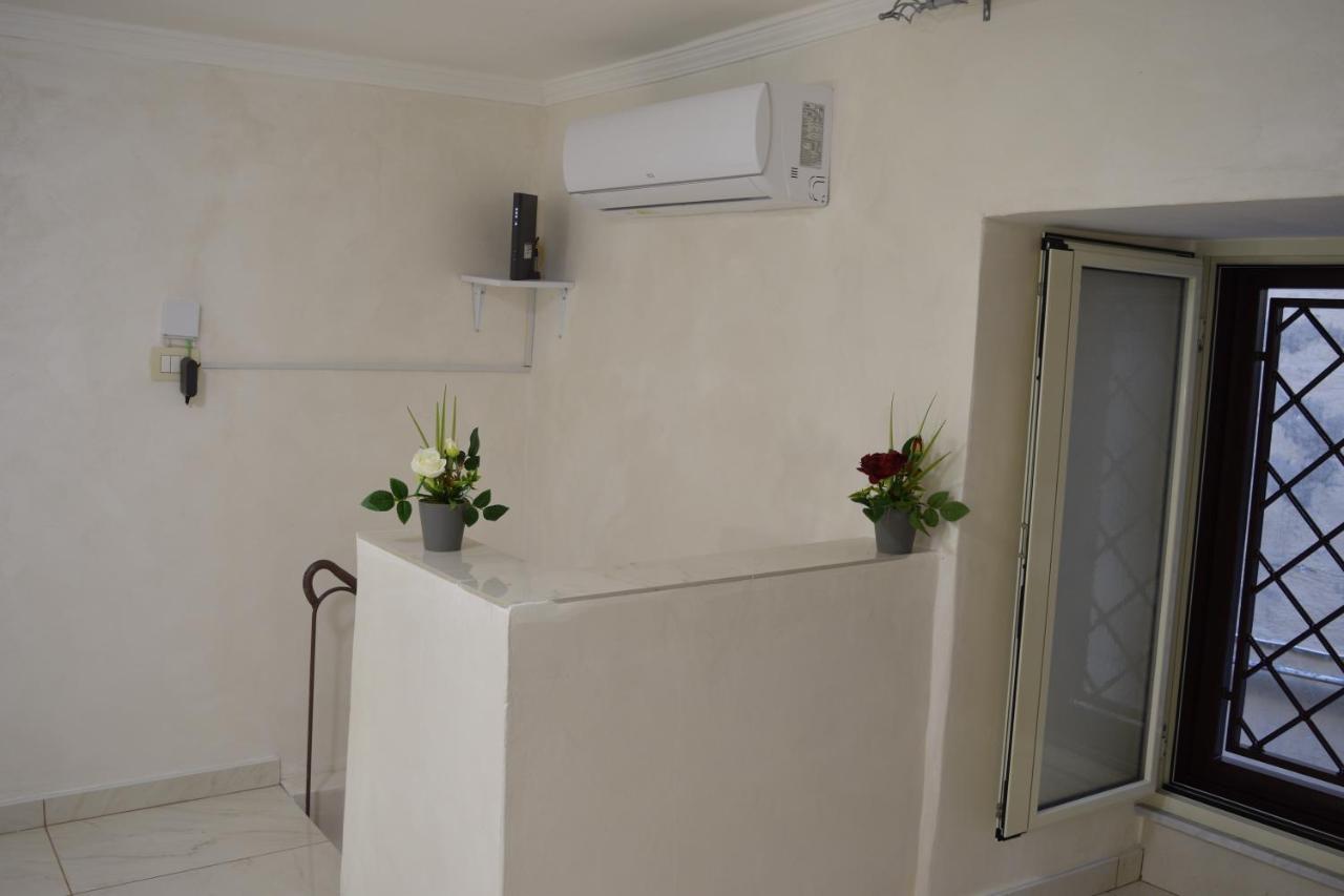 شقة Nonnona House-Napoli Centro المظهر الخارجي الصورة